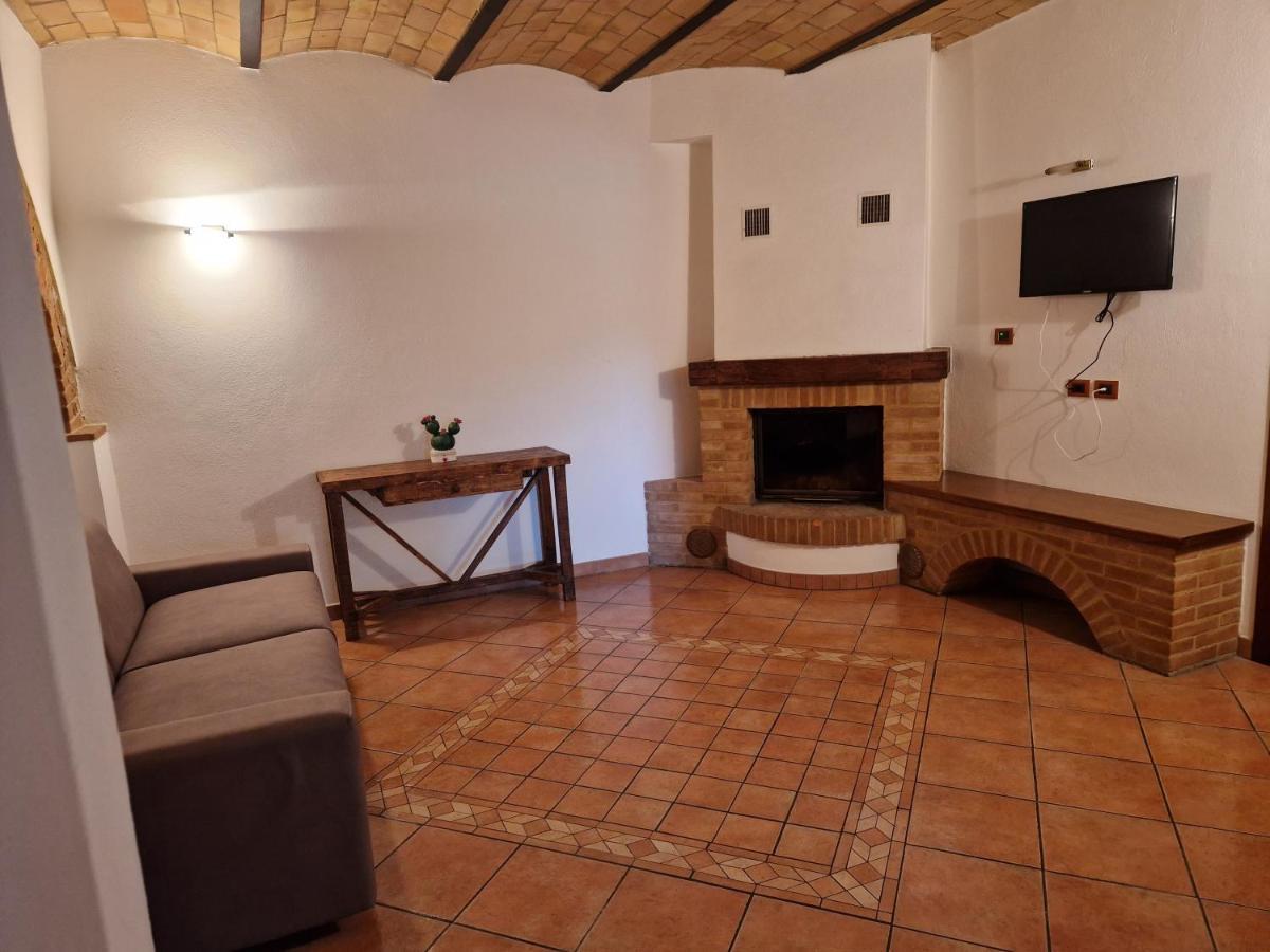 Agriturismo Montepinci Montalcino Extérieur photo